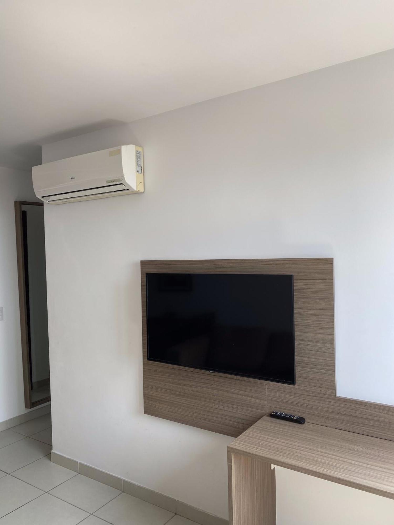 Flat Beach Class Excelsior - Em Frente Ao Shopping Riomar เฮซิเฟ ภายนอก รูปภาพ