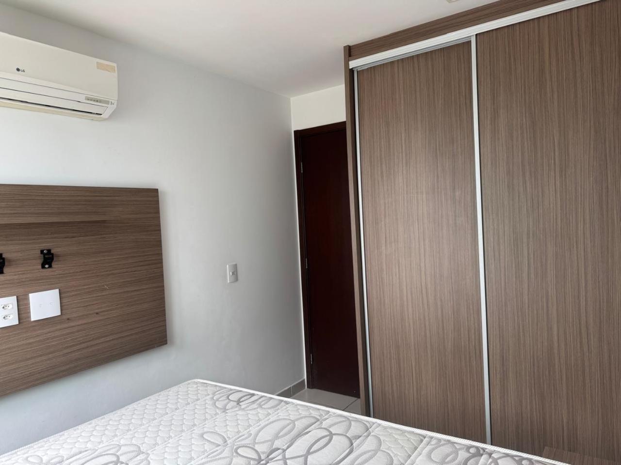Flat Beach Class Excelsior - Em Frente Ao Shopping Riomar เฮซิเฟ ภายนอก รูปภาพ